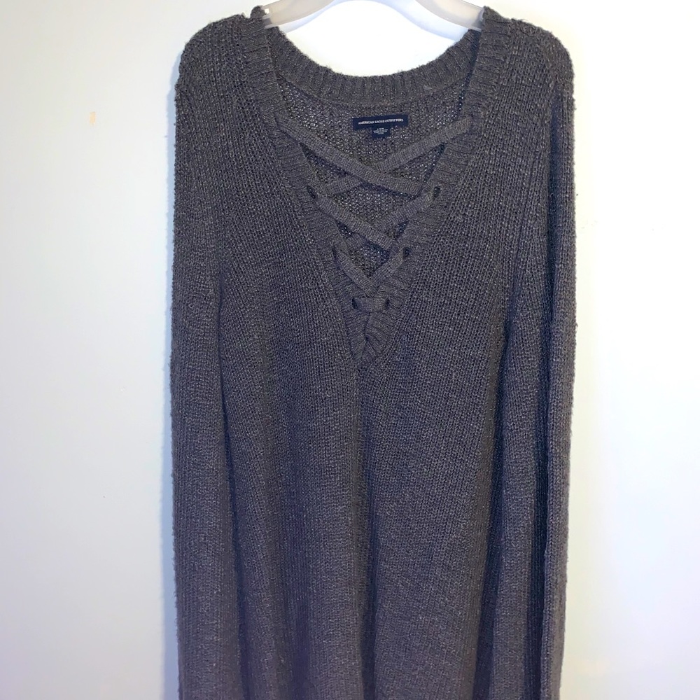 NWOT Gray American Eagle Sweater